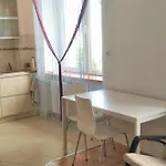 Hallera Square 27m2 Lägenhet *