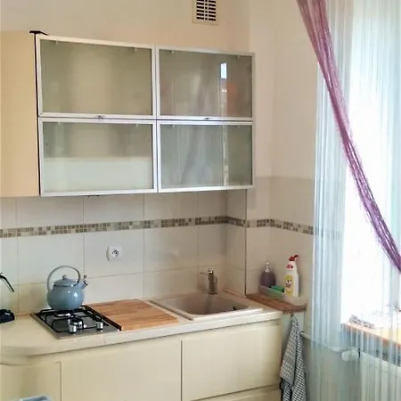 Hallera Square 27m2 Varšava