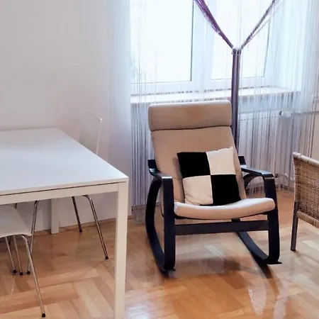 Apartman Hallera Square 27m2